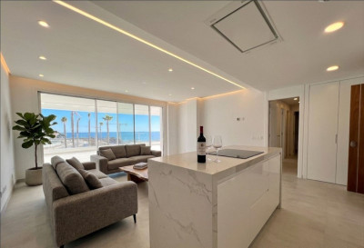3 Bedroom Middle Floor Apartment in La Cala de Mijas - Image 3