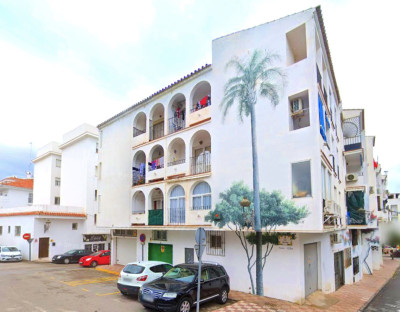 3 Bedroom Middle Floor Apartment in Estepona