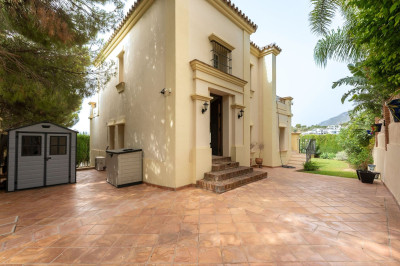 3 Bedroom Detached Villa in Mijas - Image 2