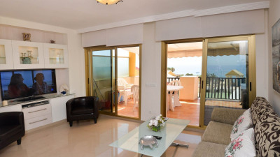 Middle Floor Studio in Elviria - Image 2
