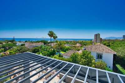 6 Bedroom Detached Villa in Marbesa - Image 1