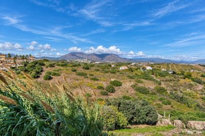 4 Bedroom Detached Villa in Manilva - Image 3