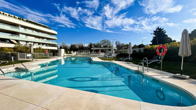3 Bedroom Middle Floor Apartment in San Pedro de Alcántara - Image 1