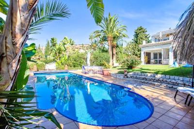 6 Bedroom Detached Villa in Marbesa - Image 2