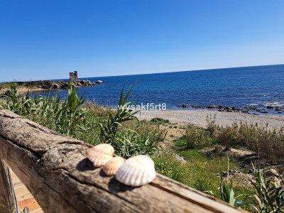 2 Bedroom Middle Floor Apartment in Casares Playa