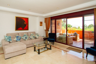 2 Bedroom Ground Floor Apartment in La Mairena