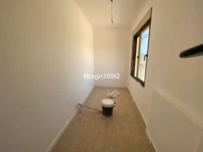 4 Bedroom Middle Floor Apartment in El Faro - Image 1