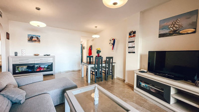 2 Bedroom Ground Floor Apartment in La Duquesa - Image 3