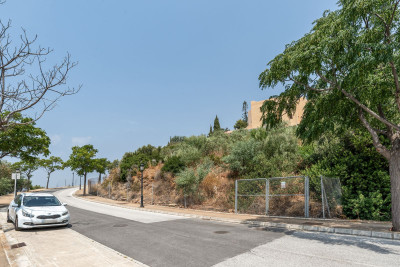 Residential Plot in Elviria - Image 5