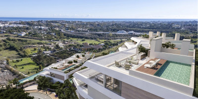 3 Bedroom Middle Floor Apartment in Benahavís - Image 3