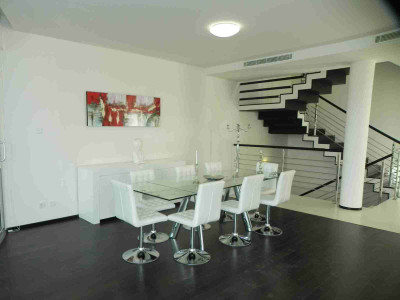 4 Bedroom Semi-Detached House in Sierra Blanca - Image 5
