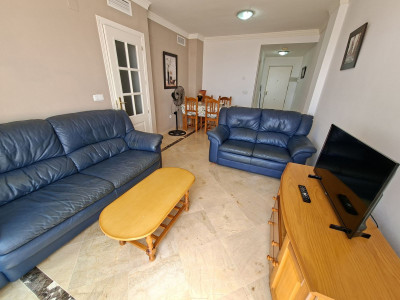 2 Bedroom Penthouse in La Duquesa - Image 3
