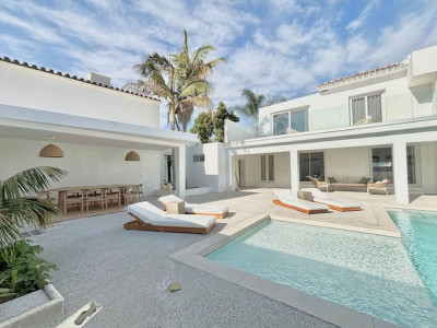 6 Bedroom Detached Villa in Marbella