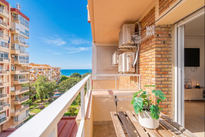 1 Bedroom Middle Floor Apartment in Arroyo de la Miel - Image 5