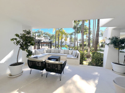 3 Bedroom Ground Floor Apartment in The Golden Mile - Image 1