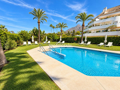 2 Bedroom Middle Floor Apartment in The Golden Mile - Image 1