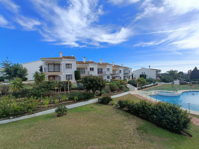 2 Bedroom Penthouse in El Paraiso - Image 4