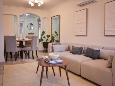 2 Bedroom Middle Floor Apartment in Marbella - Image 4