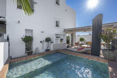 4 Bedroom Townhouse in The Golden Mile - Image 5
