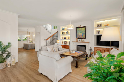 3 Bedroom Detached Villa in Estepona - Image 3