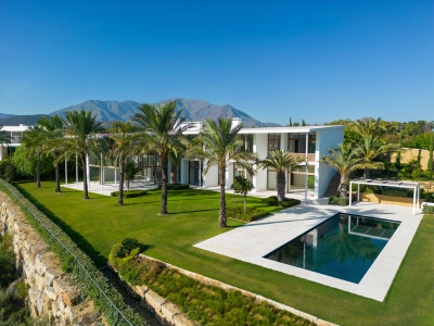 6 Bedroom Detached Villa in Casares