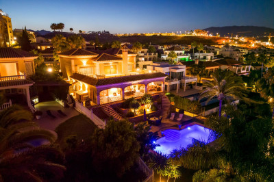 5 Bedroom Detached Villa in La Cala de Mijas - Image 3