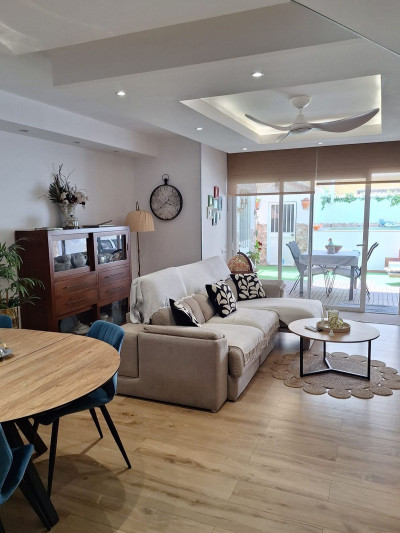 3 Bedroom Townhouse in Marbella - Image 1