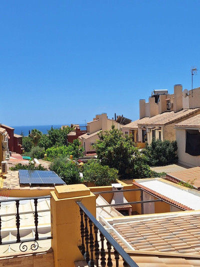 3 Bedroom Townhouse in Marbella - Image 5