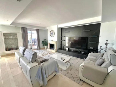 3 Bedroom Duplex in Nueva Andalucía - Image 3