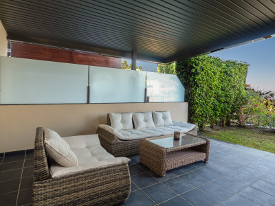 2 Bedroom Ground Floor Apartment in Los Flamingos - Image 4