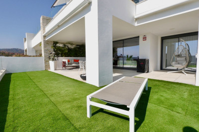 3 Bedroom Middle Floor Apartment in Cabopino