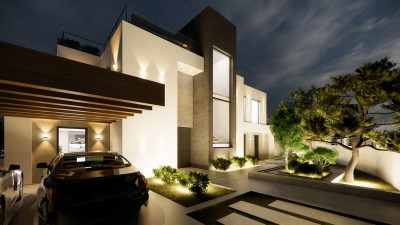 4 Bedroom Detached Villa in Elviria - Image 2