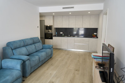 3 Bedroom Ground Floor Apartment in Estepona - Image 3