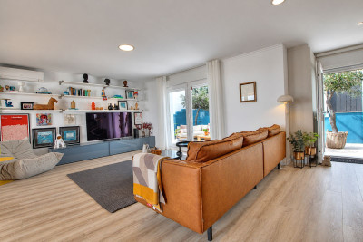 2 Bedroom Detached Villa in El Chaparral - Image 3