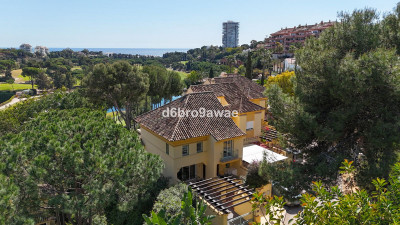 3 Bedroom Townhouse in Río Real - Image 2