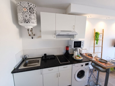 Middle Floor Studio in Estepona - Image 3