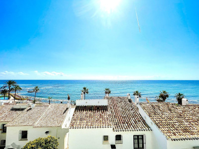1 Bedroom Duplex in Calahonda - Image 1