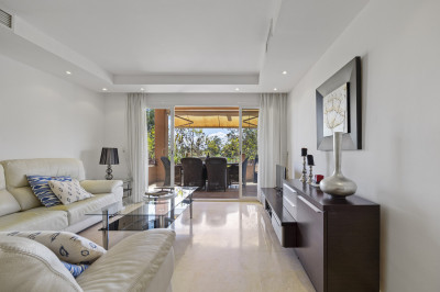 4 Bedroom Middle Floor Apartment in The Golden Mile - Image 2