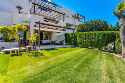 3 Bedroom Ground Floor Apartment in Estepona
