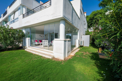 3 Bedroom Ground Floor Apartment in Casares Playa - Image 3