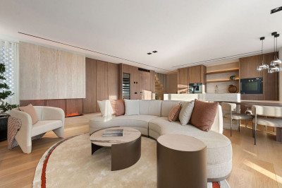 3 Bedroom Penthouse Duplex in The Golden Mile - Image 4