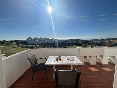 2 Bedroom Middle Floor Apartment in Estepona