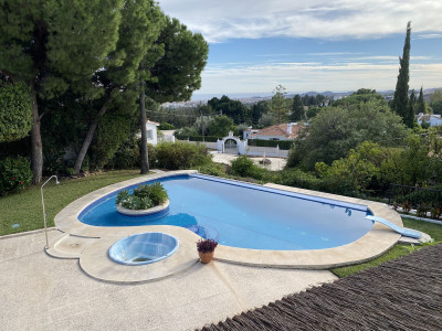 4 Bedroom Detached Villa in Mijas - Image 2