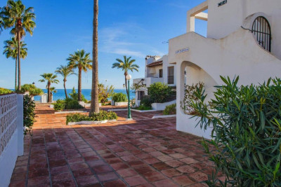 3 Bedroom Semi-Detached House in La Duquesa
