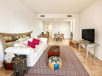 2 Bedroom Ground Floor Apartment in Manilva - Image 5