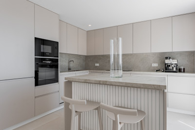 3 Bedroom Penthouse Duplex in La Quinta - Image 3