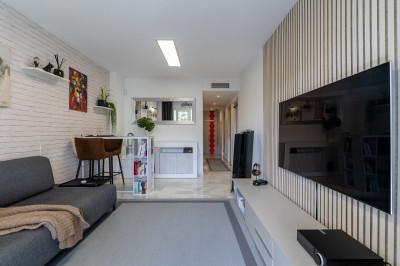 2 Bedroom Middle Floor Apartment in Riviera del Sol - Image 4