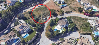 Residential Plot in Elviria - Image 1