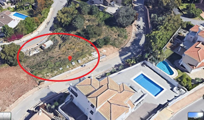 Residential Plot in Elviria - Image 2