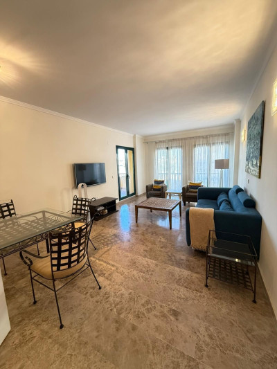 3 Bedroom Middle Floor Apartment in San Pedro de Alcántara - Image 5